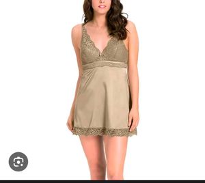 Elegant Lace Trim Nightgown with brief 👍