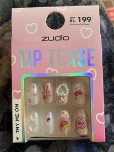 Zudio Tip Tease Press On Nails