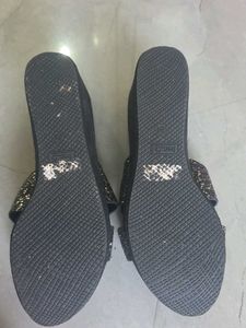 Sparkly Bow Sandals