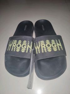 Wrogn Men's Casual Flip Flop. New With Tag.