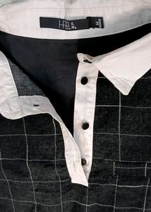 Women Black Shirt Pleated Check Top