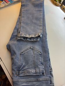 (BRAJ:313) Light Wash Denim Jeans