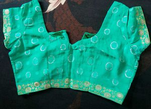 Emerald Green Saree with Circle Motifs