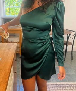 Emerald Green Satin One-Shoulder Dress