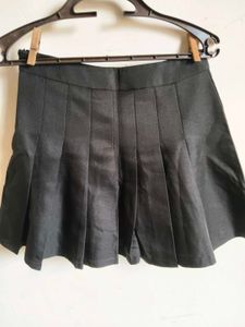 Black Pleated Mini Skirt