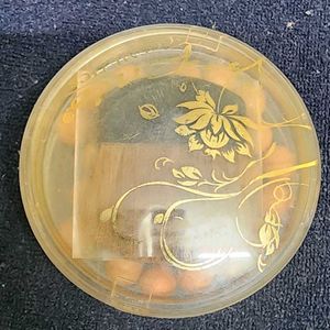 THE BRONZING PEARLS