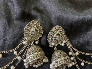 Earrings with Hair Chain