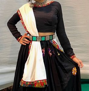 BACKLESS NAVRATRI COTTON BLOUSE