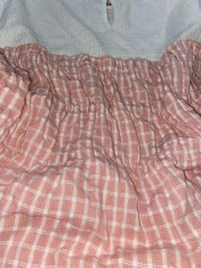 Chic White &amp; Pink Gingham Crop Top