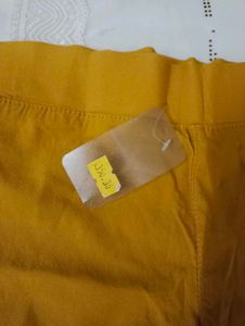 Cute Yellow Bunny Leggings