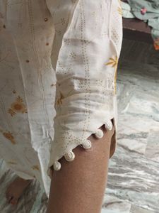 Cream Floral Print Kurta
