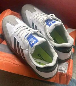 Price drop 🔻Adidas Samba First Copy Sneakers