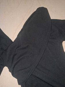 Black Tunic Top - Versatile Style