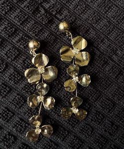 Gold Flower Drop Earrings