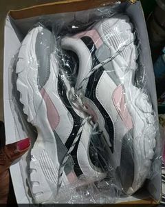 Sneakers for girls