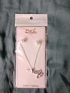 Butterfly Necklace and Earring Set