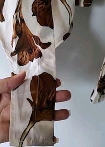 Beautiful White 🤍 And Brown 🤎 Top