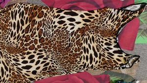 Leopard Print Sleeveless Top