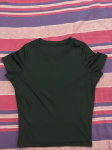 Black Fitted Crop Top