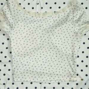 Floral Lace Trim Crop Top