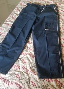 Men's Navy Cargo Pants unused.
