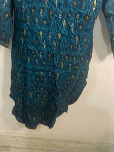 Teal Blue Ethnic Kurta with Gold Print