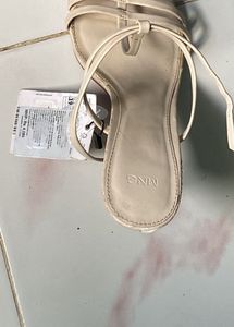 MNG Strappy T-Strap Sandals