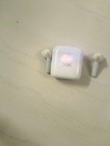 Boat Wireless Earbuds with Charging Case