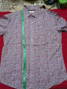 TWICE USED Men's Floral Print Button-Up Shirt
