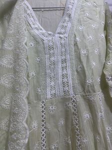 Beautiful Chikankari Kurta Set
