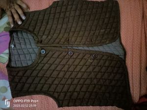 Sleeveless Jacket