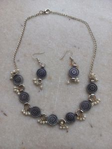 Oxodise Choker With Earrings