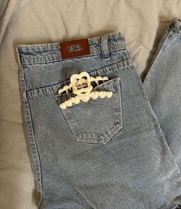 Trendy Zara Light Wash Jeans