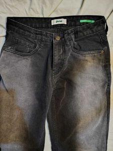 Glitchez Worn Grey Straight Fit Jeans