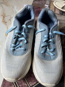 Lightweight Women's Sneakers