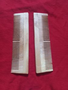 NEEM WOODEN COMBS (2)
