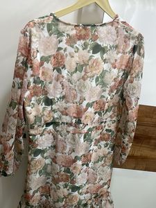 Floral Print V-Neck Dress
