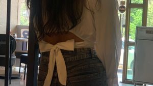 Cottagecore tie back white crop top