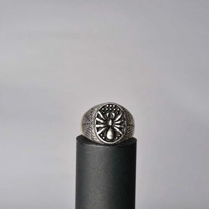 Spider Ring