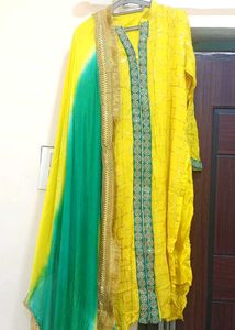 Yellow &amp; Green Kurta Set