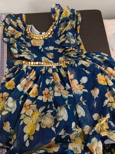Beautiful Floral Print Ethnic Gown