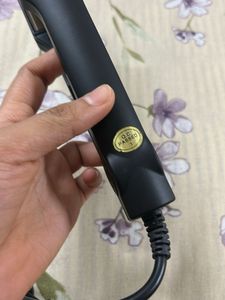 Hair Straightener With Cord