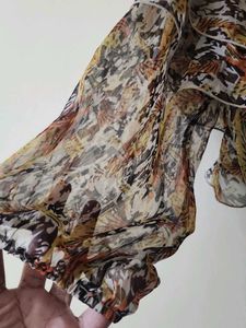 Ruffled top