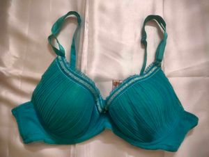 Victoria's Secret Teal Lace Bra