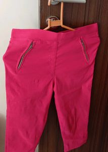 Magenta Pink Capri🩷