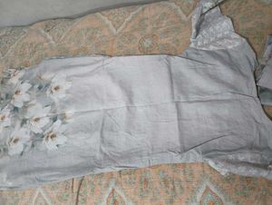 Elegant Grey Floral Kurta Set