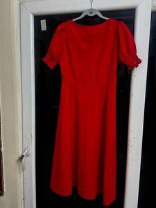 Chic Red Square Neck Dress