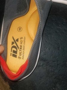 canvas shoes