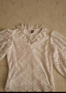 Chic Lace Puff Sleeve Top