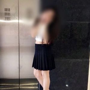 Black Pleated Mini Skirt
